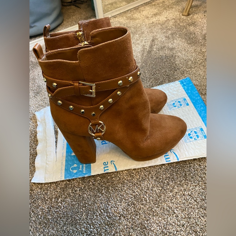 Michael kors booties